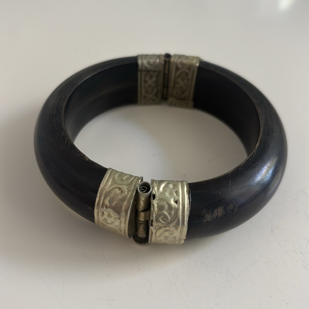 Vintage Black Horn and Silver Bangle / Bracelet